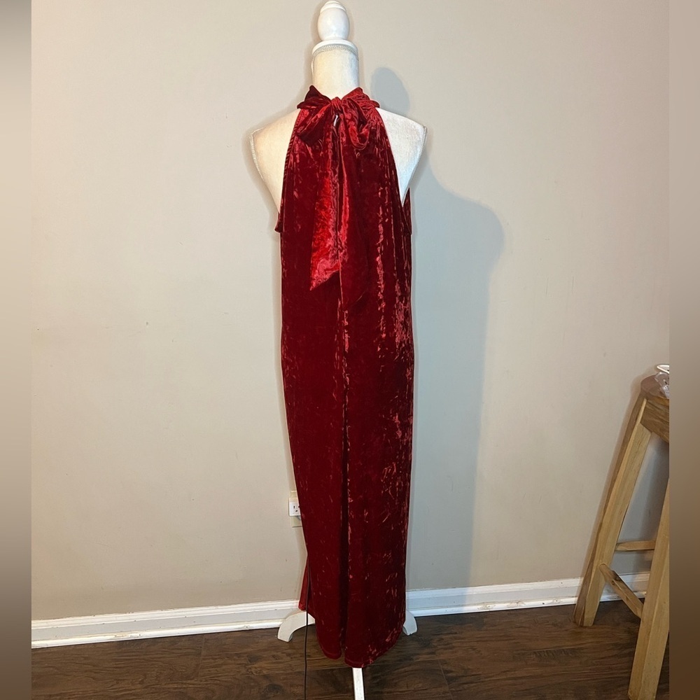 šš»Bar lll Elegant Red Halter Neck Velvet Dress - Picture 4 of 6